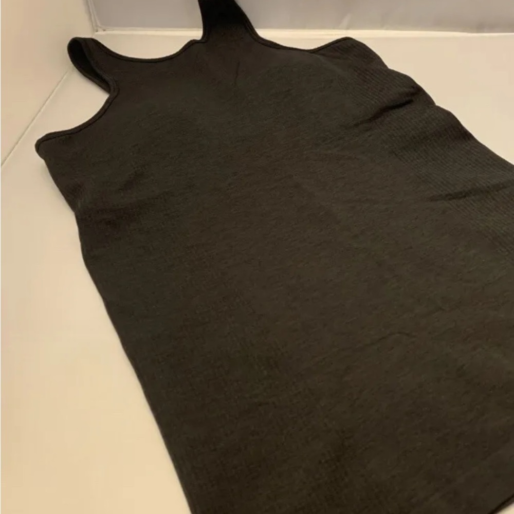 Lululemon Swiftly Tank Top  Gray  Active Athletic medium size 8-10